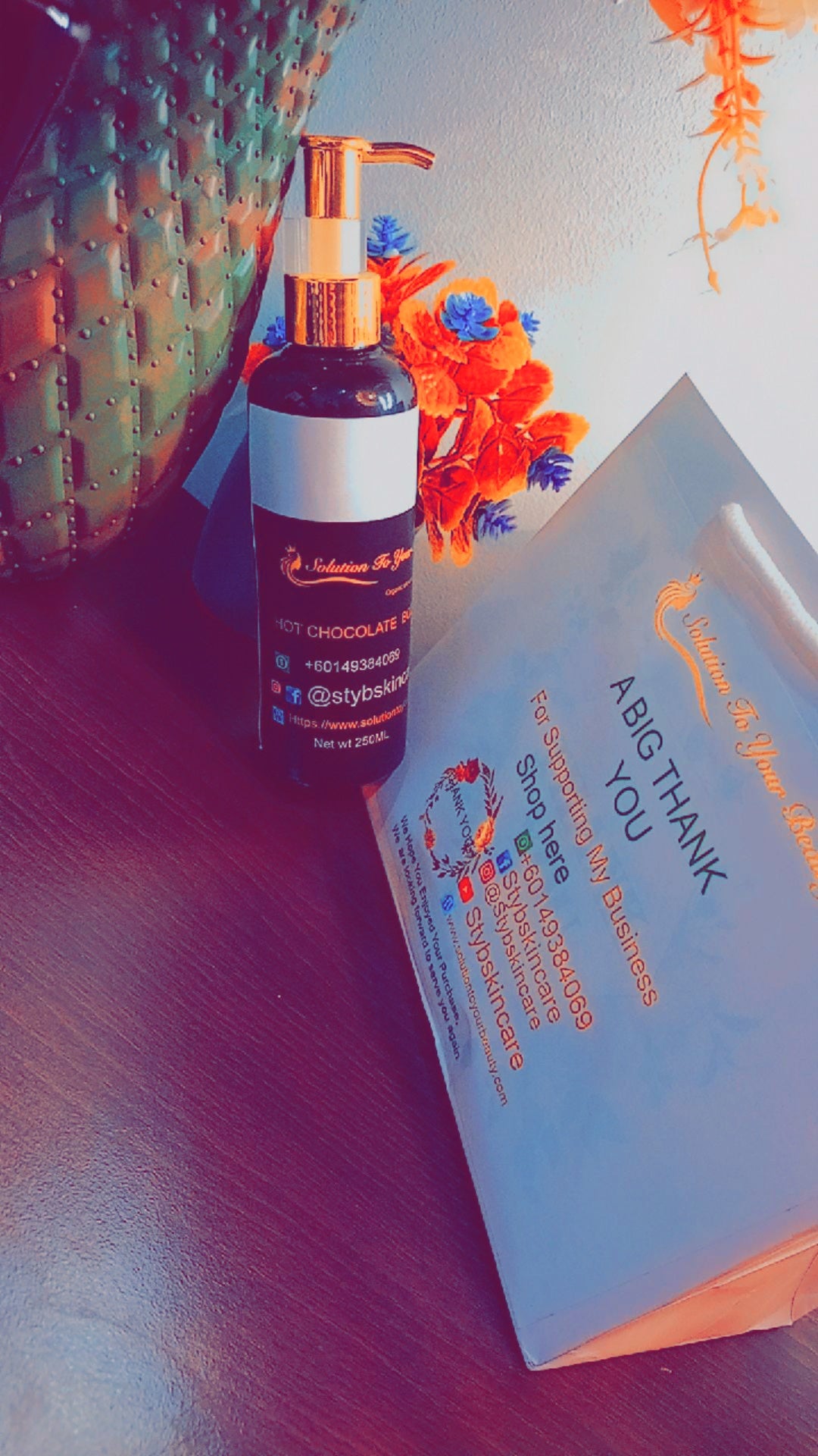 HOT CHOCOLATE BODY CREAM