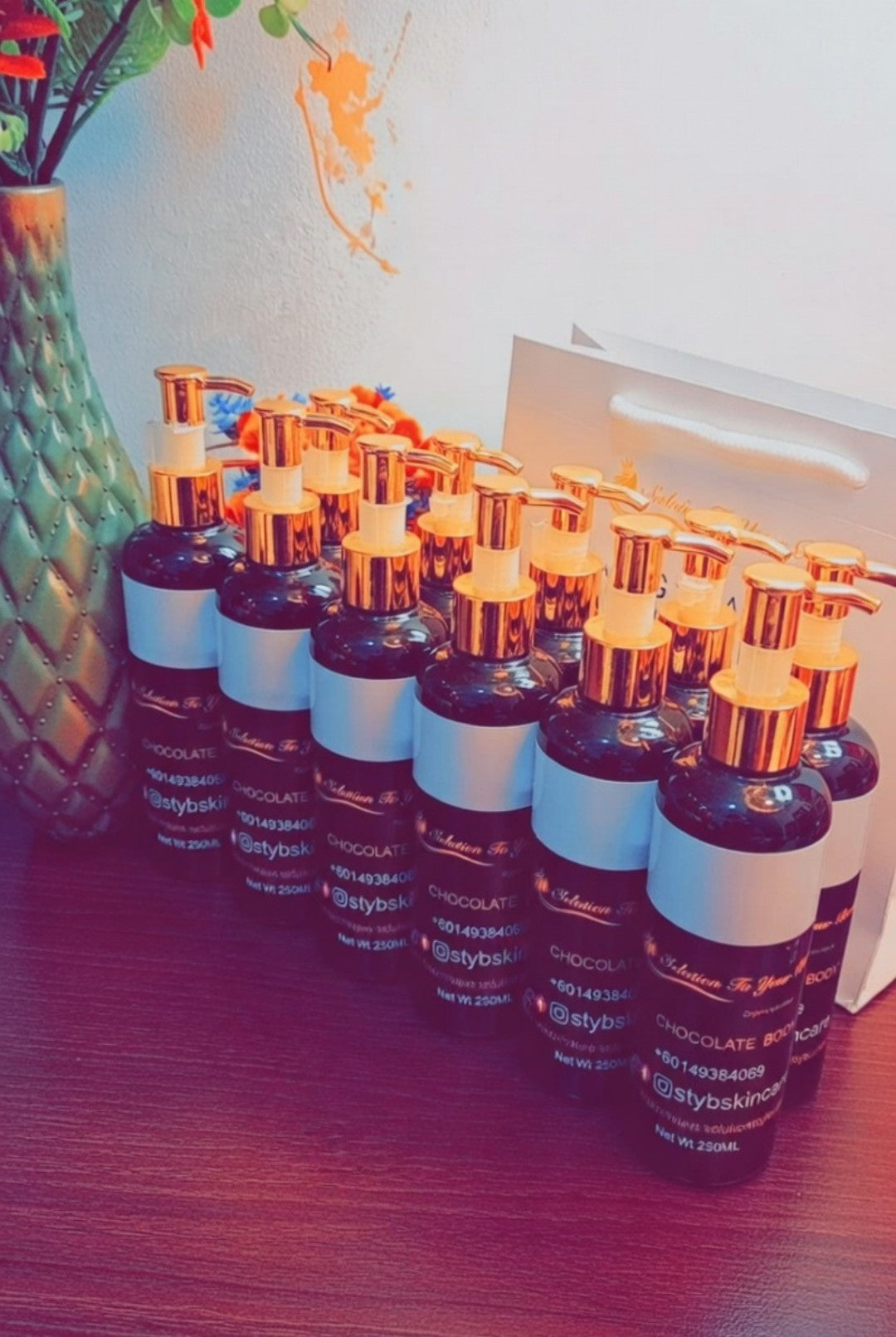 HOT CHOCOLATE BODY CREAM